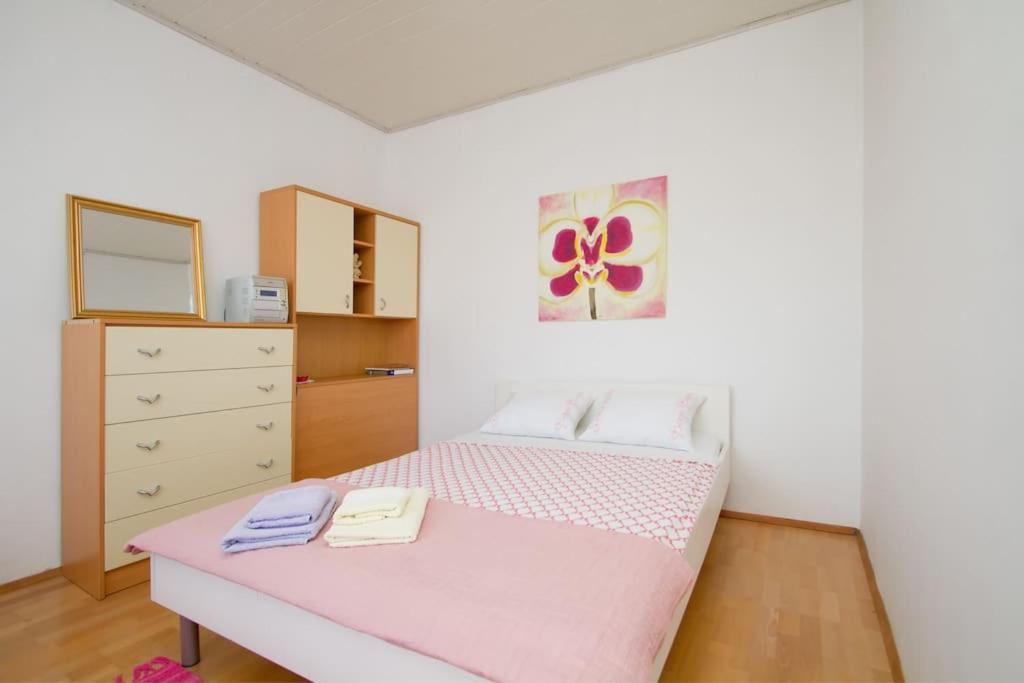 Cozy Rooms In Nature, Perfect For Relax 일리르스카비스트리차 외부 사진